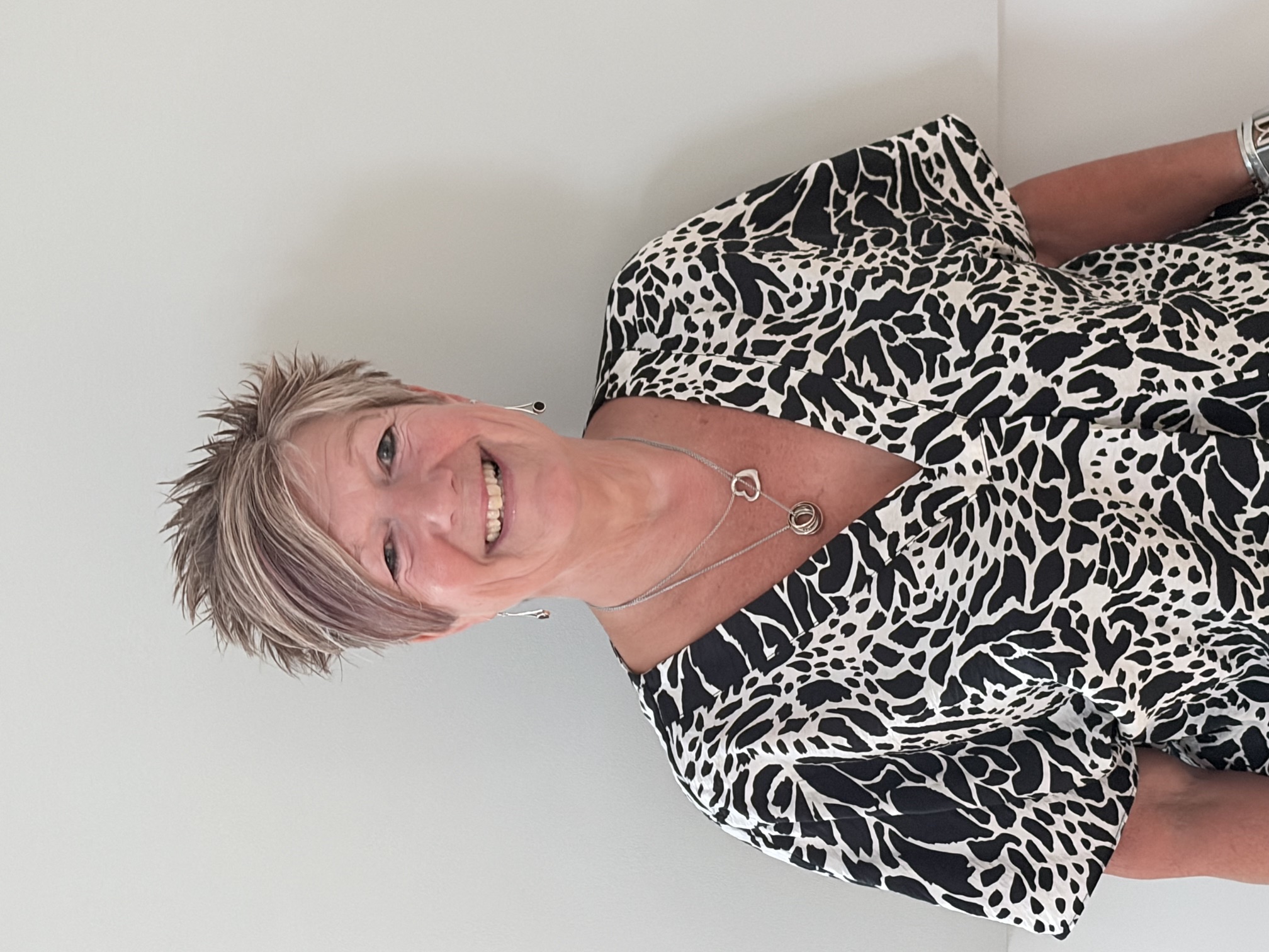 Photo of Councillor Jane Gibbons